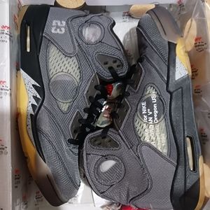 - Air Jordan 5 Retro sp x off white muslin